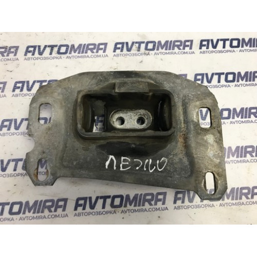 Кронштейн / опора коробки передач Peugeot 308 1.6BlueHDI 2013-2021 9673768480